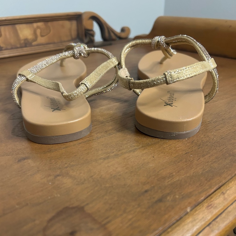 Xappeal Kali Women's Sandal, Size 7, Color Bronze - Picture 3 of 6
